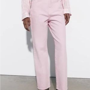 LIKE NEW HIGH WAISTED STRAIGHT LEG PINK ZARA JEANS